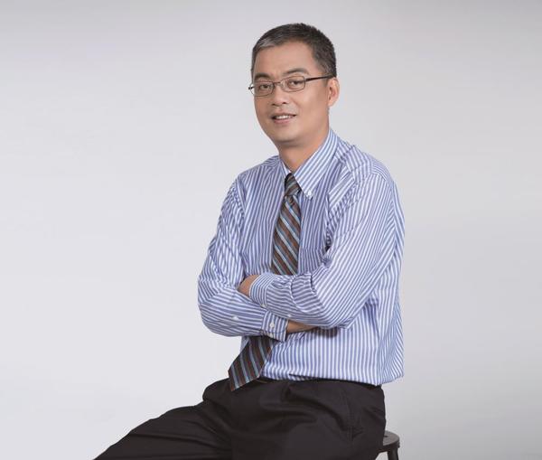 北大方正 邵行.jpg