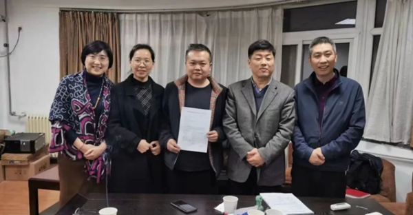 （般潤文化 DINGA 9200 簽約現(xiàn)場）_副本.jpg